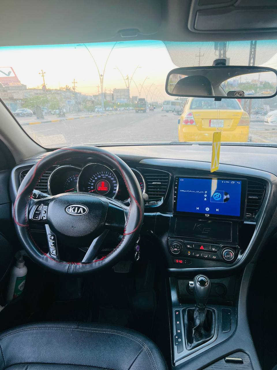 السلام عليكم كي فايف للبيع موديل 2012 بسمي وارد كوري مكفوله مـن ضربه وتبديل بيهة بـس صبغ قطع السعر 115 عنواني البصره القبله ***********
