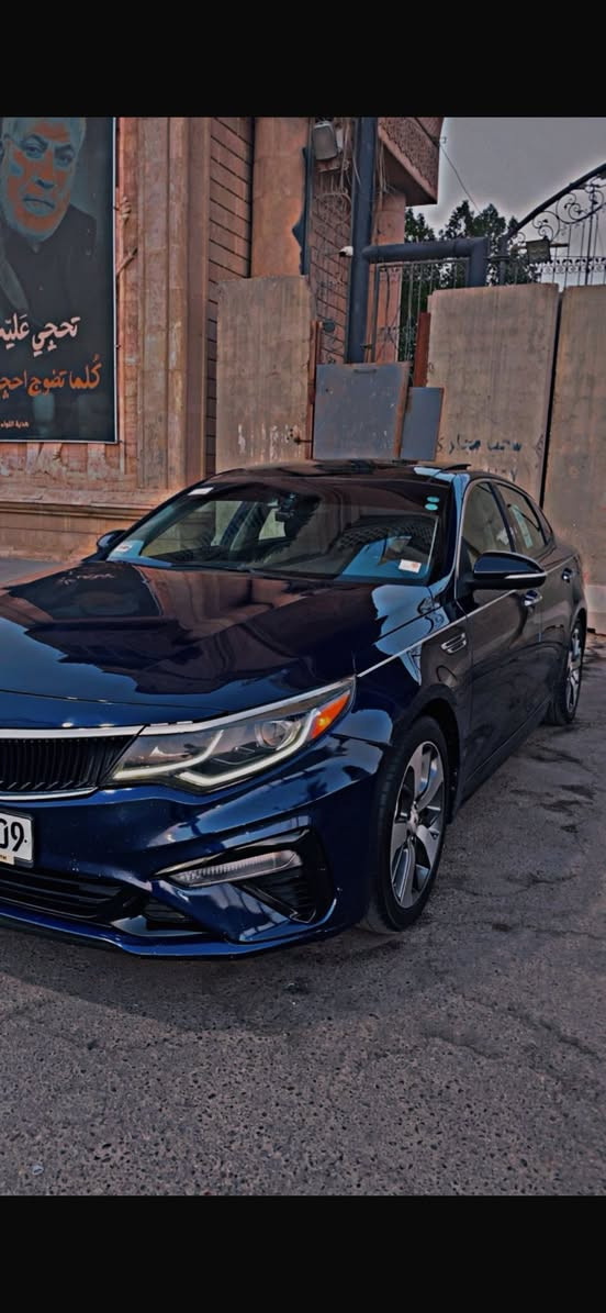 كيا اوبتما 2019 (S) رقم سليمانيه تريد وكاله تريد تحويل بليعجبك
وارد امريكي ماشيه 88 الف صبغ جاملق و بنيد بدون دواخل 
مكينه برغي م مفتوح منها 2400 ترايك لسليمانيه
فول مواصفات للاخير
* صندوق ذكي
* راداد
* تحديد مسار
* رادار بلمري
* كامره خلفيه 
* حساس خلفي
* بانوراما 
* كشن كهرباء
* شاشه كبيره 
* شاشه اعطال
*حساس تاير 
* تبريد قطعتين منفصل 
* كشن جلد و مخمل 
* داخل اسود
* لايت زنون نهار 
* بك لايت led
السياره بلبصره 
السعر 145$ 
***********
