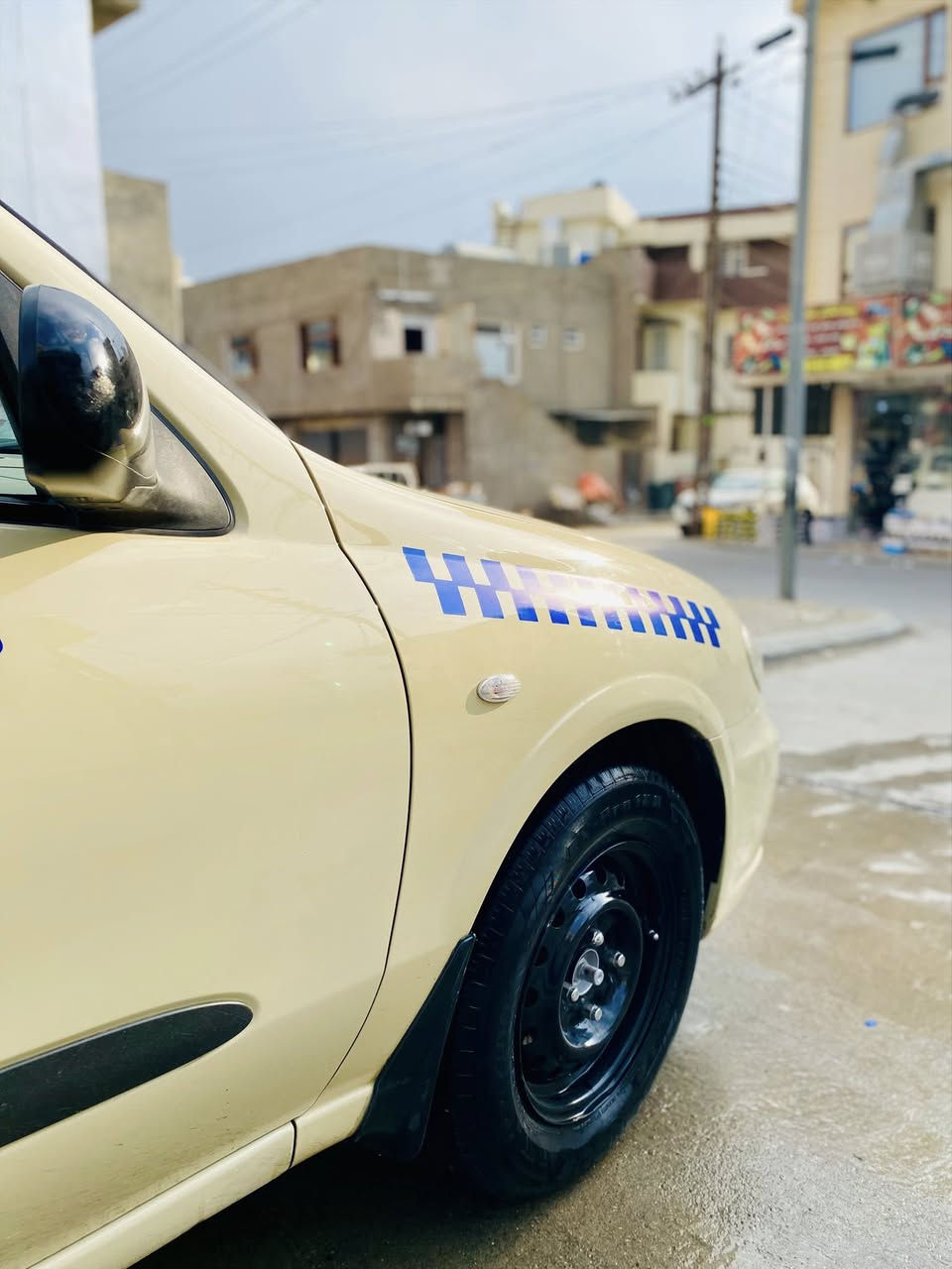 بۆ فرۆشتن 2011  بۆیاخی نیە  یەك پەڵە ساردی هەیە سەناوی تازە هەتا 2028  125 لە سلێمانیم ***********
