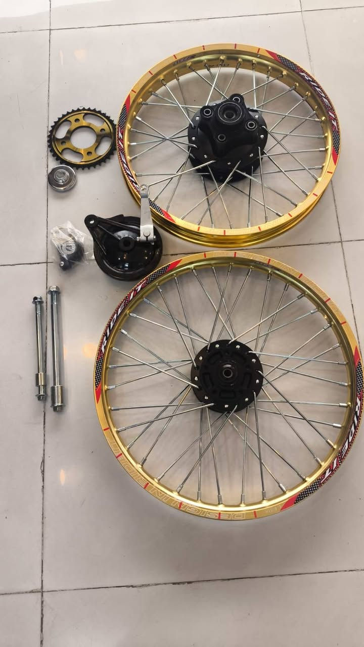 على بركة الله/توصيل كل مناطق العراق 
بسم الله 💙
وصول حاويه غراض نامه شلامجه متوفر كافة غراض النامه البلاديه وجميع أدوات الدراجات 
ومتوفر ايضا تعميره دراجه كامله باسعار مناسبه وغراض اصليه 
واتساب***********. جمله مفرد
