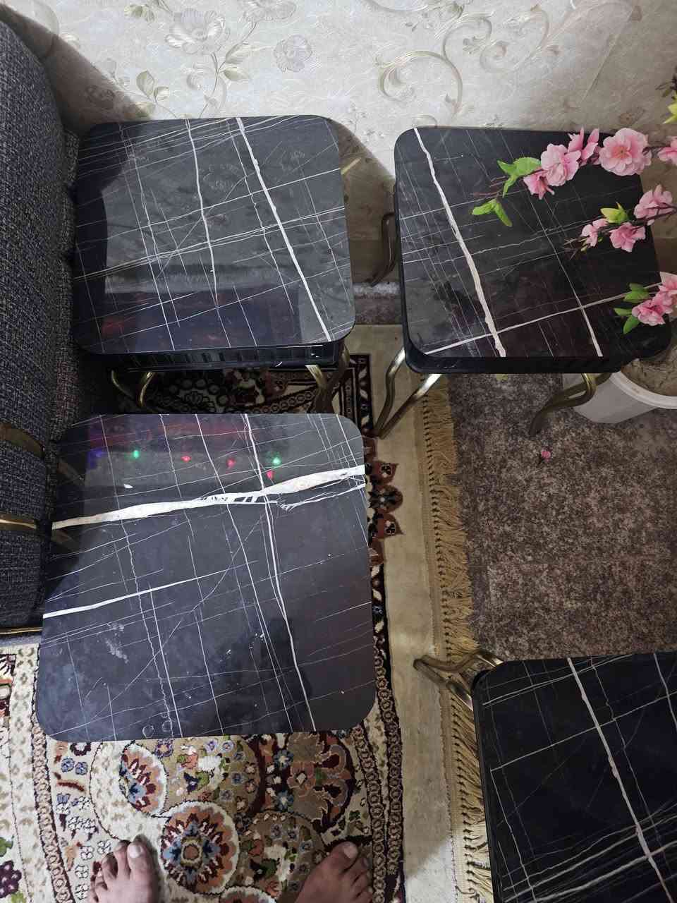 طبلات عدد 5 واحده كبيره و4 صغيره نظيفات جدا...السعر 100 وبيهن مجال


**إذا كنت صاحب هذا الإعلان وتريد حذفه لأي سبب، رجاءا أرسل رسالة إلى الدعم الفني**