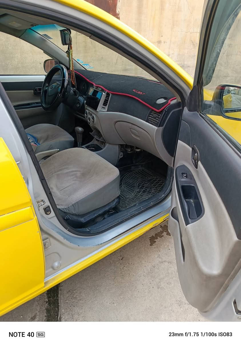 السلام عليكم
اكسنت دبدوب 2008 كوري

شرط بدون دواخل كلها شرط

رقم نينوى مسطره وبسمي

السعر 95 و بيها مجال

***********
