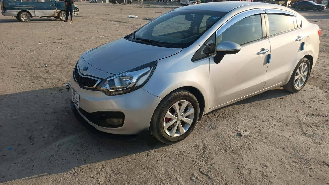 سلام عليكم موديل ٢٠١٤
كيا ريو
كير محرك صدر تاير تبريد خير من الله السياره جاهزه ع أخير 
حباية  شاشة تحكمات مري 
لايت عالي ناصي 
١٦٠٠مكينة
سياره بدون صبغ أثر جراد ٥ قطع ابيعلك حزام
مكاني المحمودية
فقط بيع 
الاستفسار ***********
السعر٦٨
