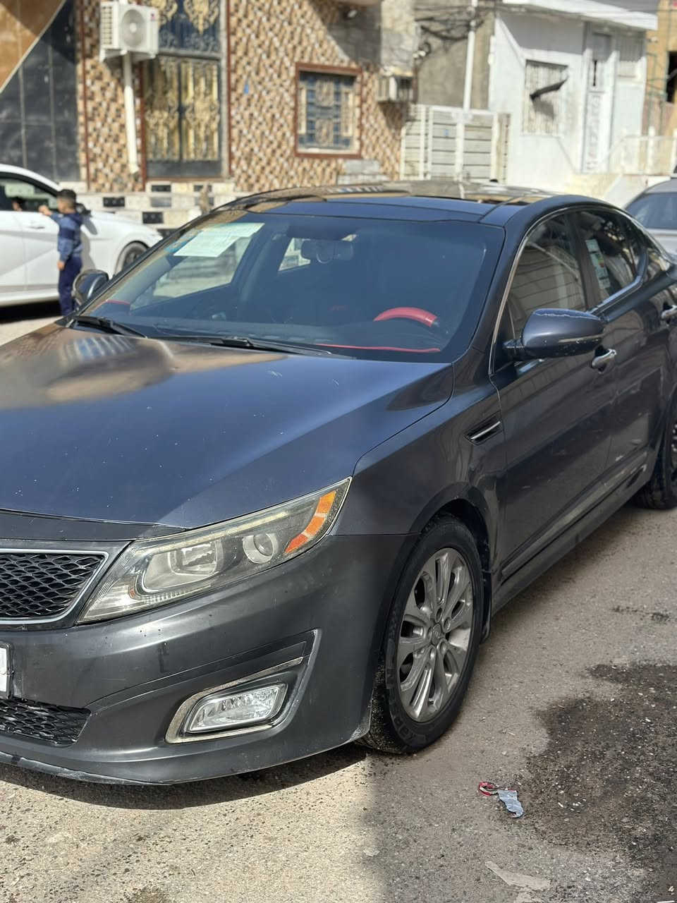 سلام عليكم وبتيمه 2014 فول مواصفات فتحه بنرامه بسمي تحويل ثاني يوم بيه رشات صبغ وتعديل بل جاملخ المامي سياره خير من يم الله حلوه مكانه  البصره كوت الحجاج ***********
