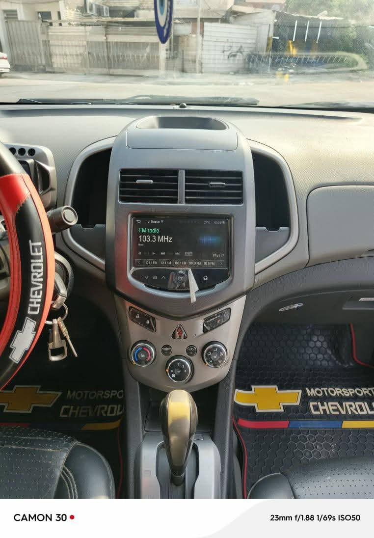 شوفرليت سونيك موديل 2013 مكينه 1.8 مواصفات تدفئه كشن وتحكم مري كير 6 نمر رقم بغداد جديد الدولي تحويل ثاني يوم السياره كلش حلوه السعر70 وبيه مجال مكان السياره بغداد الزعفرانية رقم الهاتف ***********
