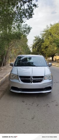 دوج كرفان موديل 2012 فول مواصفات شواصي مكفولة السيارة جاهزة من كل النو...