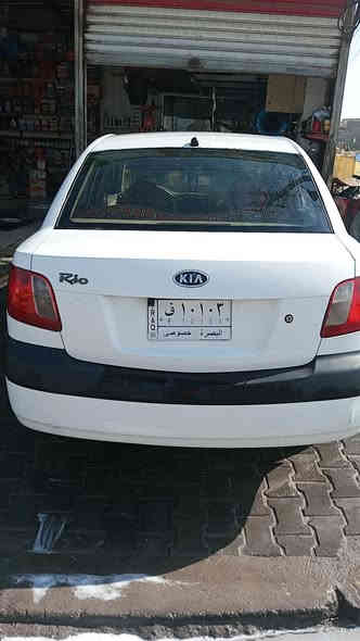 السلام عليكم كيا ريو موديل 2010 سيارة جاهزة رقم بصرة بيها جاملغ امامي مصبوغ مكينة 1600 السعر 85 وبيها مجال للاستفسار ***********
