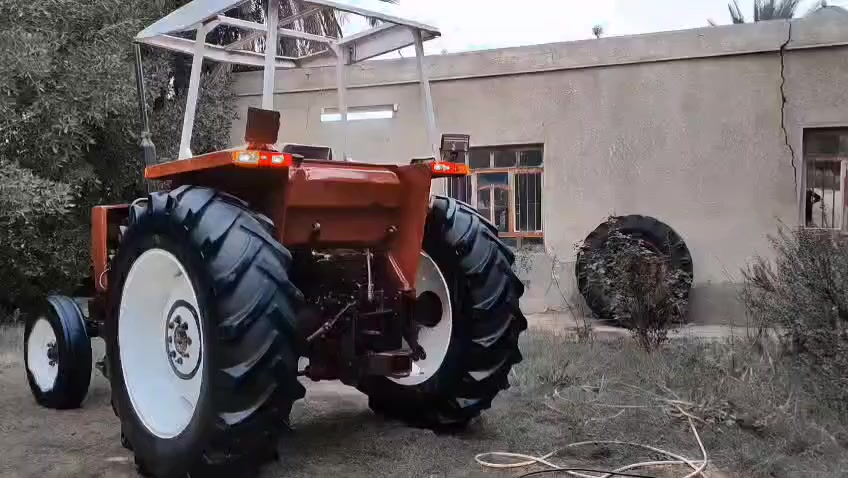 فيات 780 جاهزه من كلشي للبيع *********** المكينه بدون
