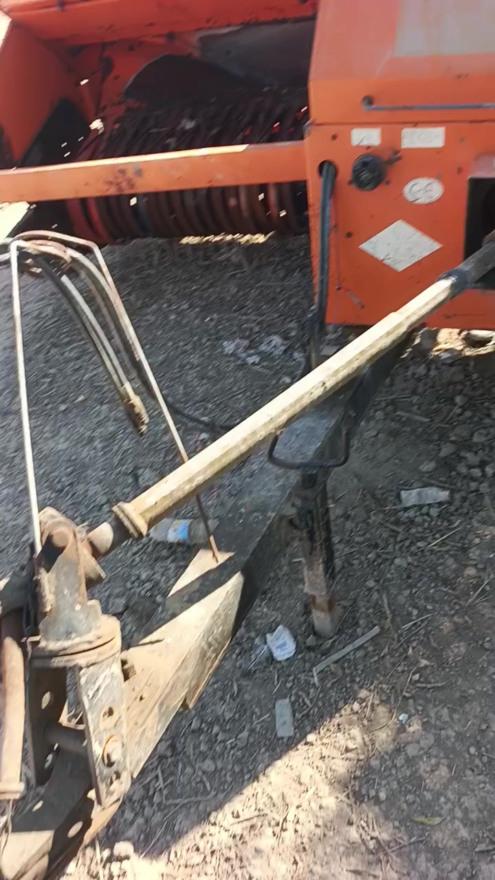 السلام عليكم.
كابسة للبيع ..نوع گلگان يطالي.. الأستفسار الأتصال على ***********
