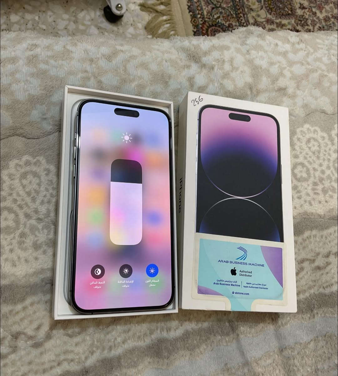 14 برو ماكس ذاكرة 256 بطاريه 88
جهاز مكفول جداً نضيف بلادي على الفحص 
عربي شرق اوسط 
سعر 865
بغداد ***********
