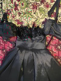 بدله بناتيه • ٨-٩ سنه • تجنن