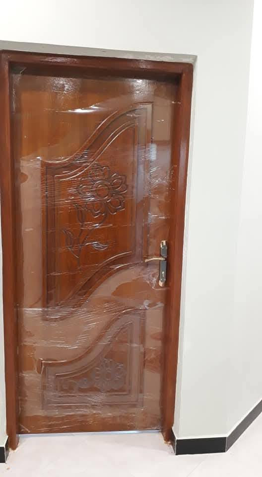 معمل نجارة الاخوين يرحب بكم عمل ابواب جراحيب  كناتير 
بوفيات احدث موديلات ابواب خشبيه وصبغ حراري بسعار جيدا شغل دارجه اولى 
العنوان بصره حي زيتون قرب صورة لامام العباس بإدارة حسين ابو محمد تصل على رقام ***********تصل وتساب
