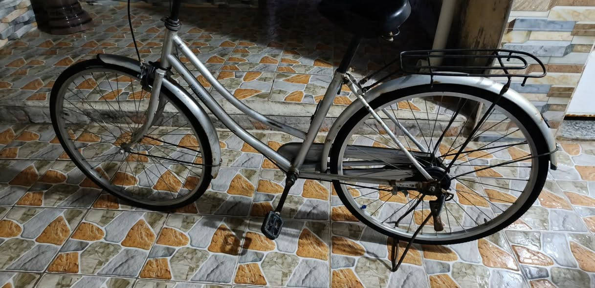 باسكل للبيع نضيف تايراته جدد زنجيل مايخرط البايسكل حلو ونضيف البايسكل بي سنجار قليل كلش عوزه ترتيب قليل كلش سعر البايسكل 60وبي مجال كلش ...العنوان/الديوانية الجمعية قرب جامع أهل البيت


**إذا كنت صاحب هذا الإعلان وتريد حذفه لأي سبب، رجاءا أرسل رسالة إلى الدعم الفني**