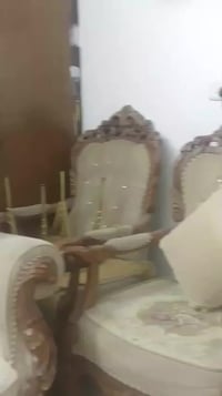 تخم زان مصري • ١٠ مقعد • صوفا