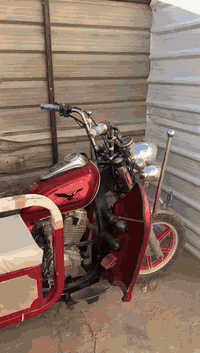 السلام عليكم ستوته للبيع كامله جمبازياتها و ويل كب و جك وسبير و محجر المكان بغداد الاتصال على الرقم ***********
