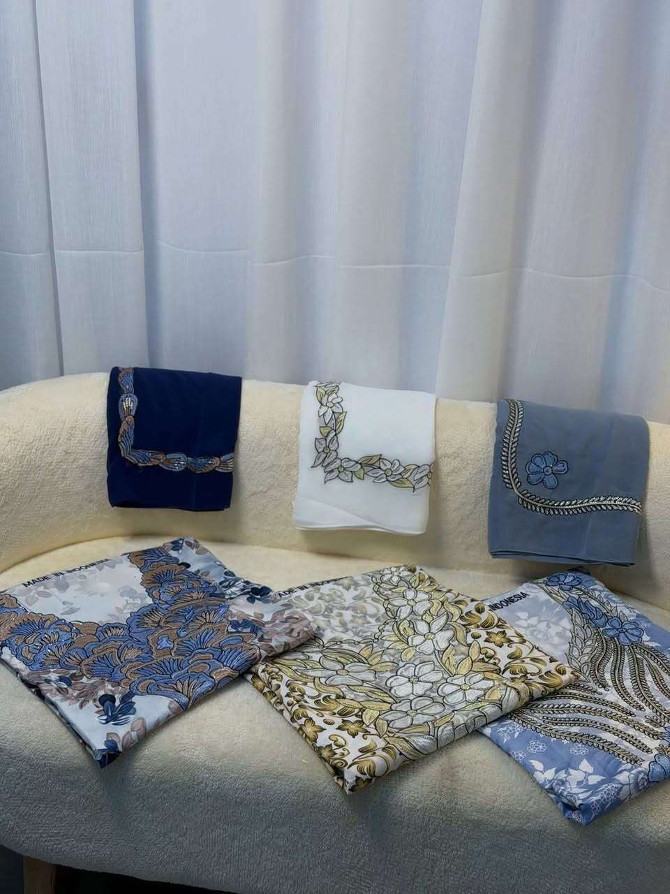 شوفولي جمال الوان وسعر بسس 25 الف اجاكم عيد يابه ✅💋


**إذا كنت صاحب هذا الإعلان وتريد حذفه لأي سبب، رجاءا أرسل رسالة إلى الدعم الفني**