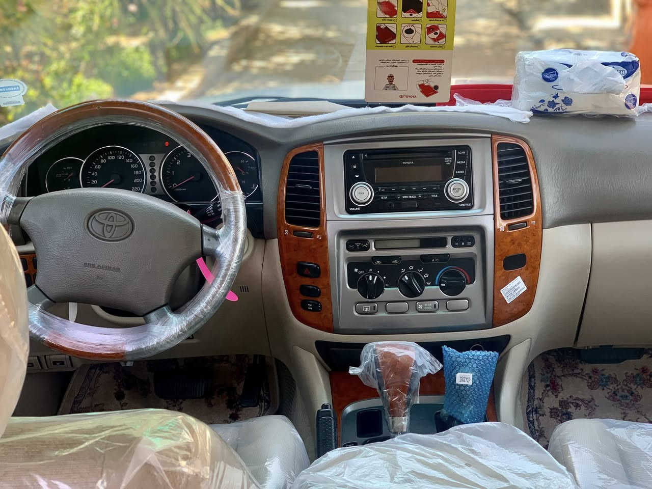 لاندكروز مونيكا 2006 مكفوله كفاله عامه GXR كير و محرك مكفول وبشرط ماشيه 97 الف حقيقي حيل نضيفه ***********
