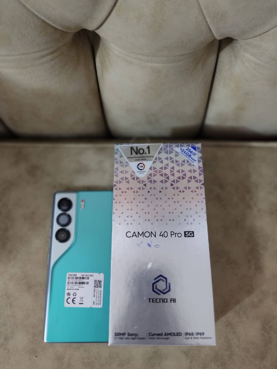 السلام عليكم جهاز تكنو كامون اربعين برو فايف جي ذاكره 256 كامل ملحقات 120 فريم ببجي جهاز صار فتره قصيره جدا من اخذته شرط شخط مابي شرط الفحص الرقم. *********** السعر 300 وبي مجال للشراي
