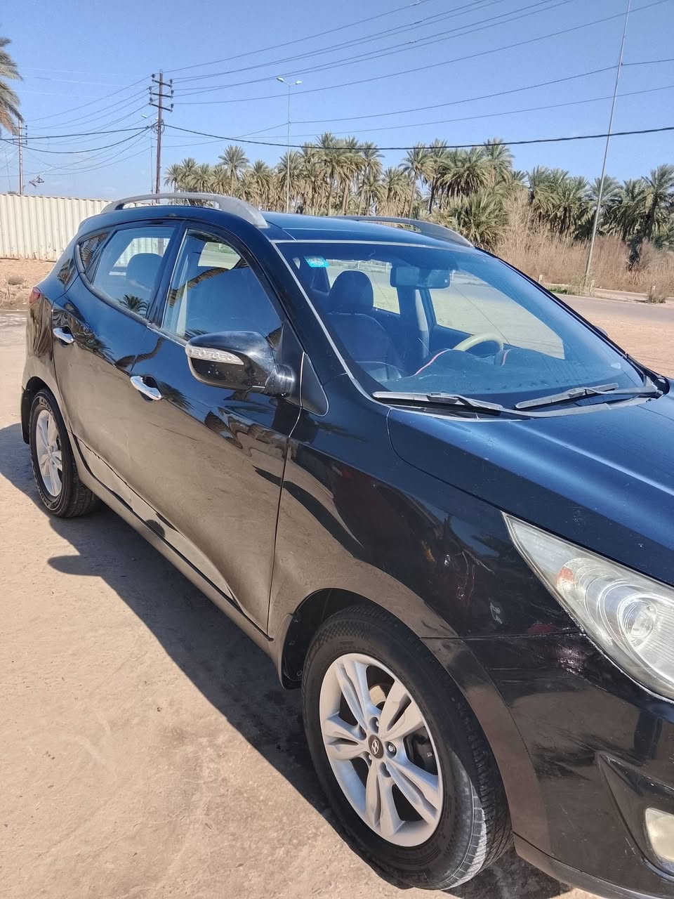 السلام عليكم توسان موديل 11 خليجي فول موصفات رقم بغداد بسمي بدون صبغ فقط بارد باب فقط سياره جاهزه مكاني بغداد المحمودية السعر 120 وبيه مجال رقم الهاتف ***********
