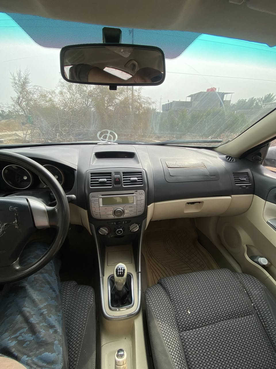 برلنس 2014 كير عادي مكفوله من الضربه صبغ بس الدواير اثر خياس سياره جاهزه
مكاني بابل الاسكندريه 
السعر 45 بيه مجال للشراي  
***********
