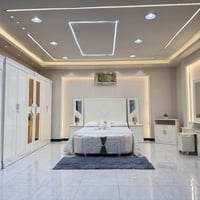 غرفة خشب • تصميم جميل • توصيل