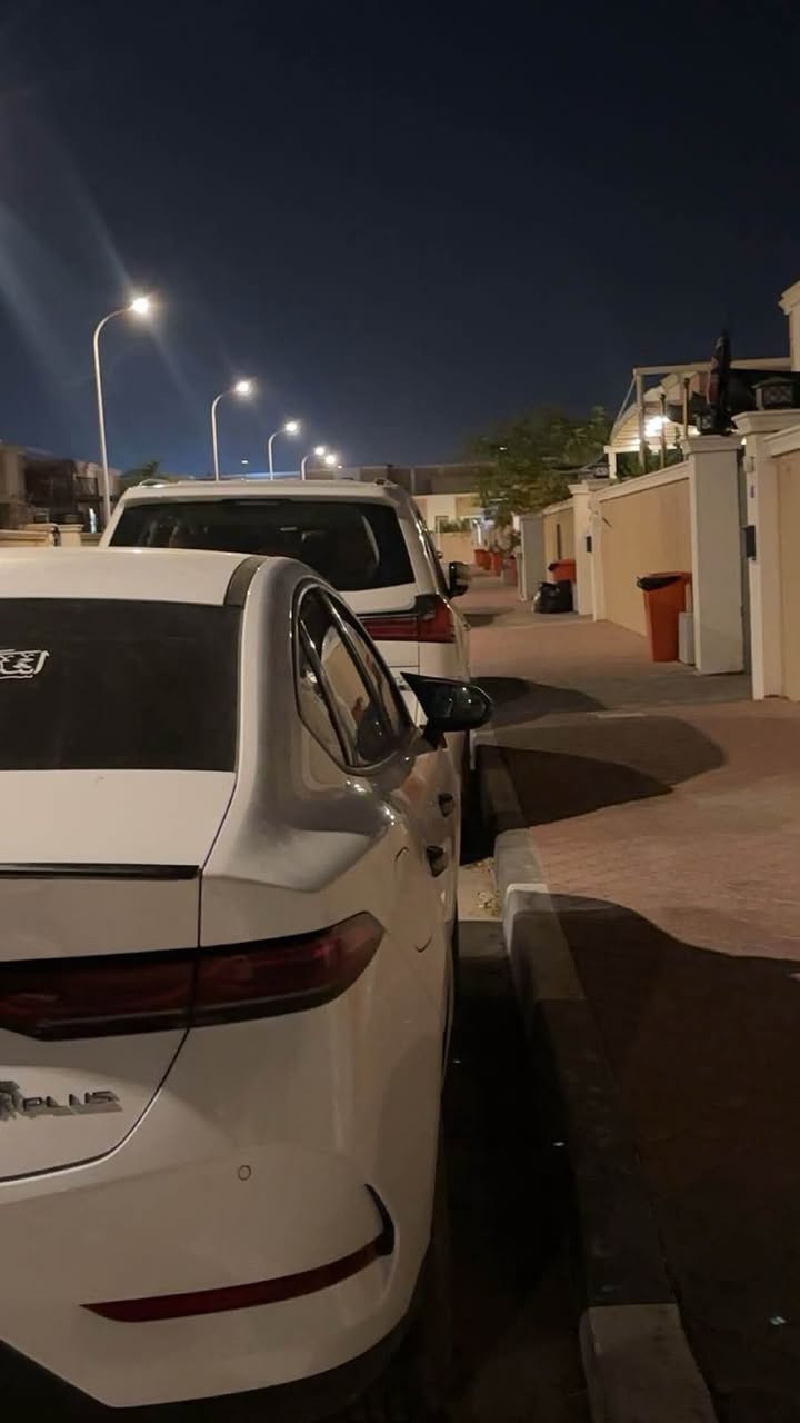 سلام عليكم بي واي دي جن بلس مديل 2025 كفاله عامه السياره مال بيت ماعده شخط بل باب الخلفي قليل والباقي كفاله كله مواصفات فول عده فتحه ماشيه 21الف بعدهي زيرو رقم بصره باسمي تحويل ثاني يوم العنوان البصره التنومه مدينة النرجس السكنية رقم الهاتف *********** متواجد واتساب وشريحه السعر 120 قفل 🔒 Singapore
