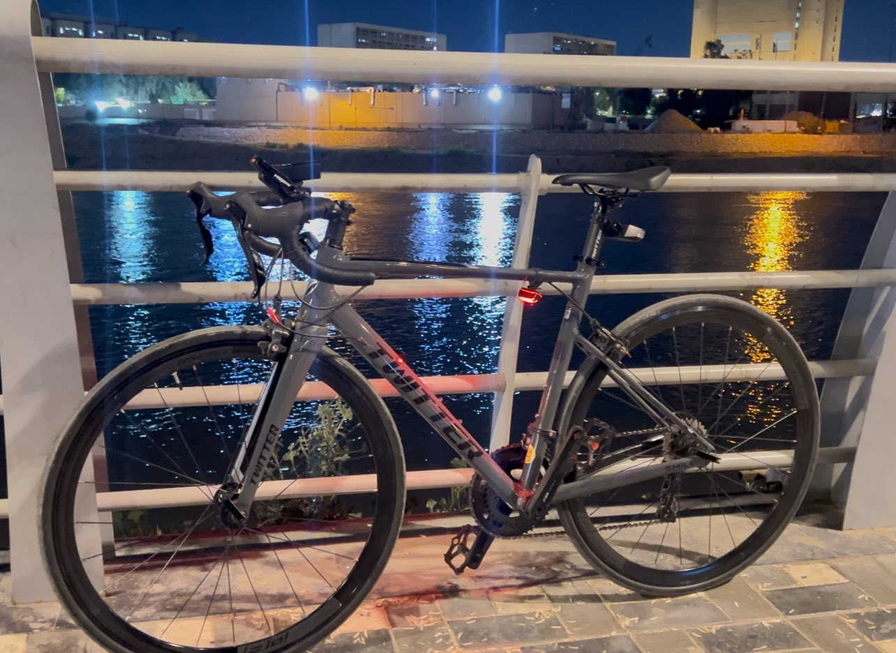 دراجة تويتر رود حجم 28
المعدن المنيوم + ماشة كاربون

وياله طبقتين المنيوم بولبرنات (وياله ام الصوت الحديثه)

وايرات دفن

السرعات عدد 2x11

twitter الخاص بشركة retrospec من نوع

صينية نظام براكيت

مدة مبدل السرعات الخلفي كاربون

425الف
 للاستفسار على الخاص
مكاني بغداد


**إذا كنت صاحب هذا الإعلان وتريد حذفه لأي سبب، رجاءا أرسل رسالة إلى الدعم الفني**