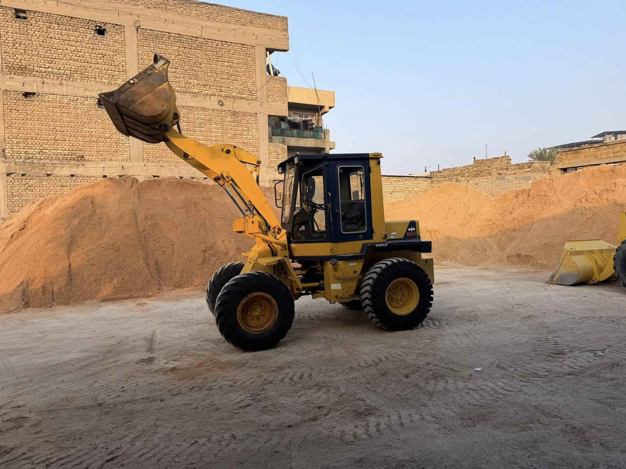 السلام عليكم شفل للبيع نوع كوماسكو حجم (٧٠) 
عنوان بغداد رقم الشفل نجف رقم الهاتف ***********
