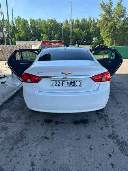 السلام عليكم 
للبيع او المراوس بسيارة عالية حسب القناعة 
شفروليه امبالا  LT
موديل 2016 
مكينة 4V  حجم 2500
لون ابيض 
رقم دولي اربيل 
انتهاء سنوية الى 2028
منضومة زنون 
حساسات 
كاميرا 
تشغيل عن بعد 
اشاير بالمري 
فتحة سقف 
قاصة 
تحكمات استرين فول 
مثبت سرعة 
مانع انزلاق 
اطفاء ذاتي للمحرك اثناء الوقوف نضام اقتصاد
رادار امامي 
تبريد ثلج قطعتين 
باتري جديد شديتة 
تخم تاير نضيف 
كشنات جلد 
كشنات تحكم كهرباء 
كار بلي 
كير مكينة صدر امامي خلفي مكفولات السيارة جاهزة مابيها اي نقص ترايك للبصرة شكد ما اوصفها السيارة نظيفة ماشية 18 الف
وسعرها 127 $ بيها مجال بسيط 
تواصل *********** بغداد
