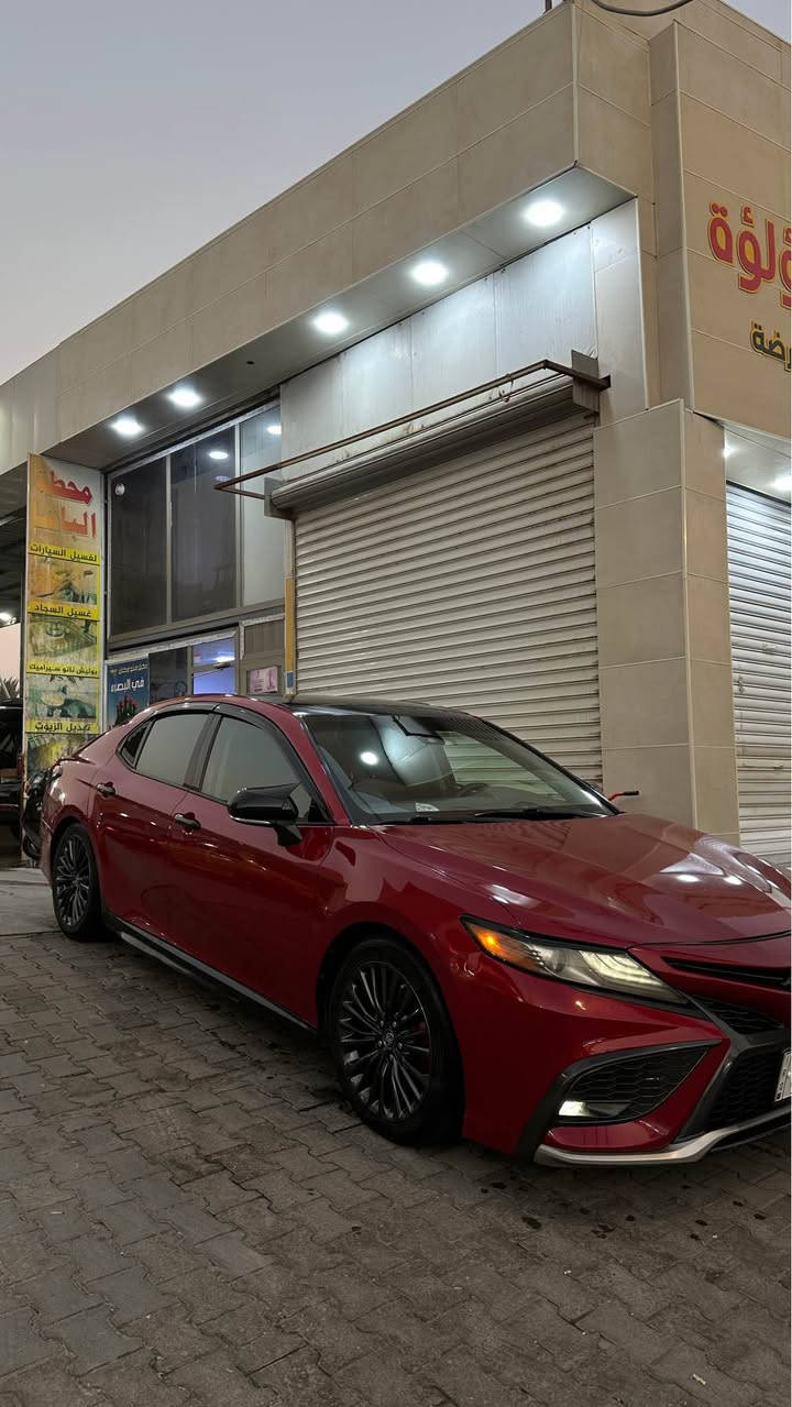 كامري 2019 ماشيه. 106 كيلو 
حادثها موجود بل صور وكامل 
سنويه منتهيا 155 بيها مجال

*********** بصره البصرة, العراق
