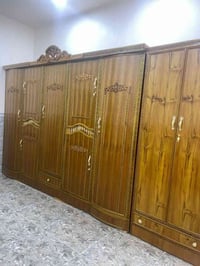 غرفة ٥ باب • ٢٢٠سم×٣م • وجه صاج