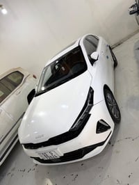 للبيع كي3 ماشيه 27رقم بغداد بسمي فول السعر138$ 07882813455