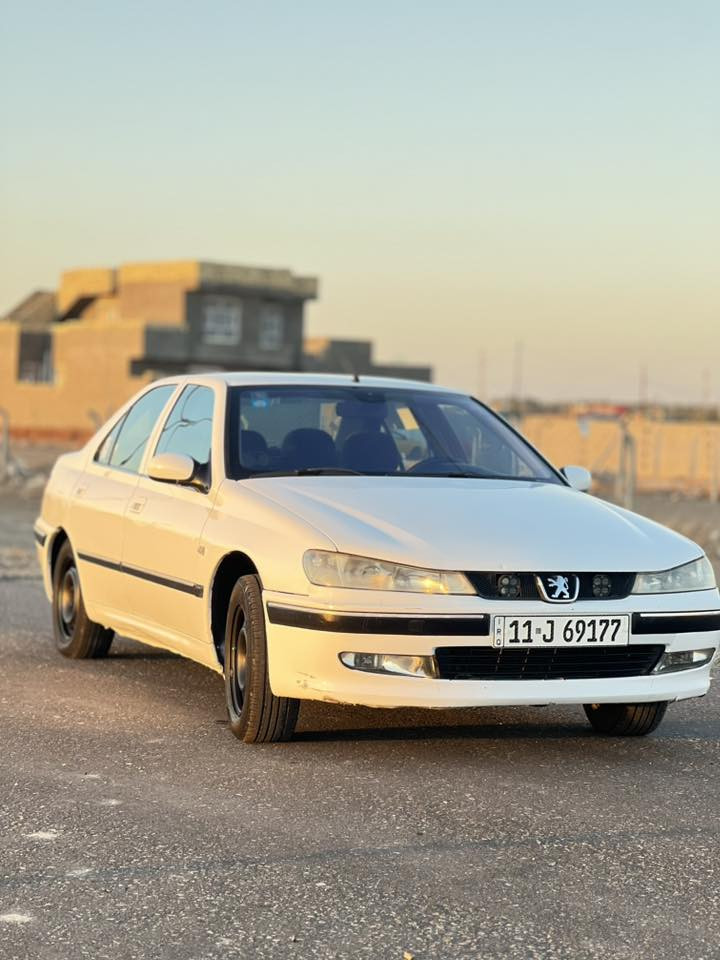 السلام عليكم 
للبيع بيجو فرنسي 406 محرك كير جديد 
رقم بغداد انكليزي بأسمي 
السياره بلاديه بدون صبغ 
تخم تاير جديد 
حداديه 
السياره مال جناي وجاهزه من كلشي 
السعر 65 وبي مجال مكاني حله رقمي ***********
