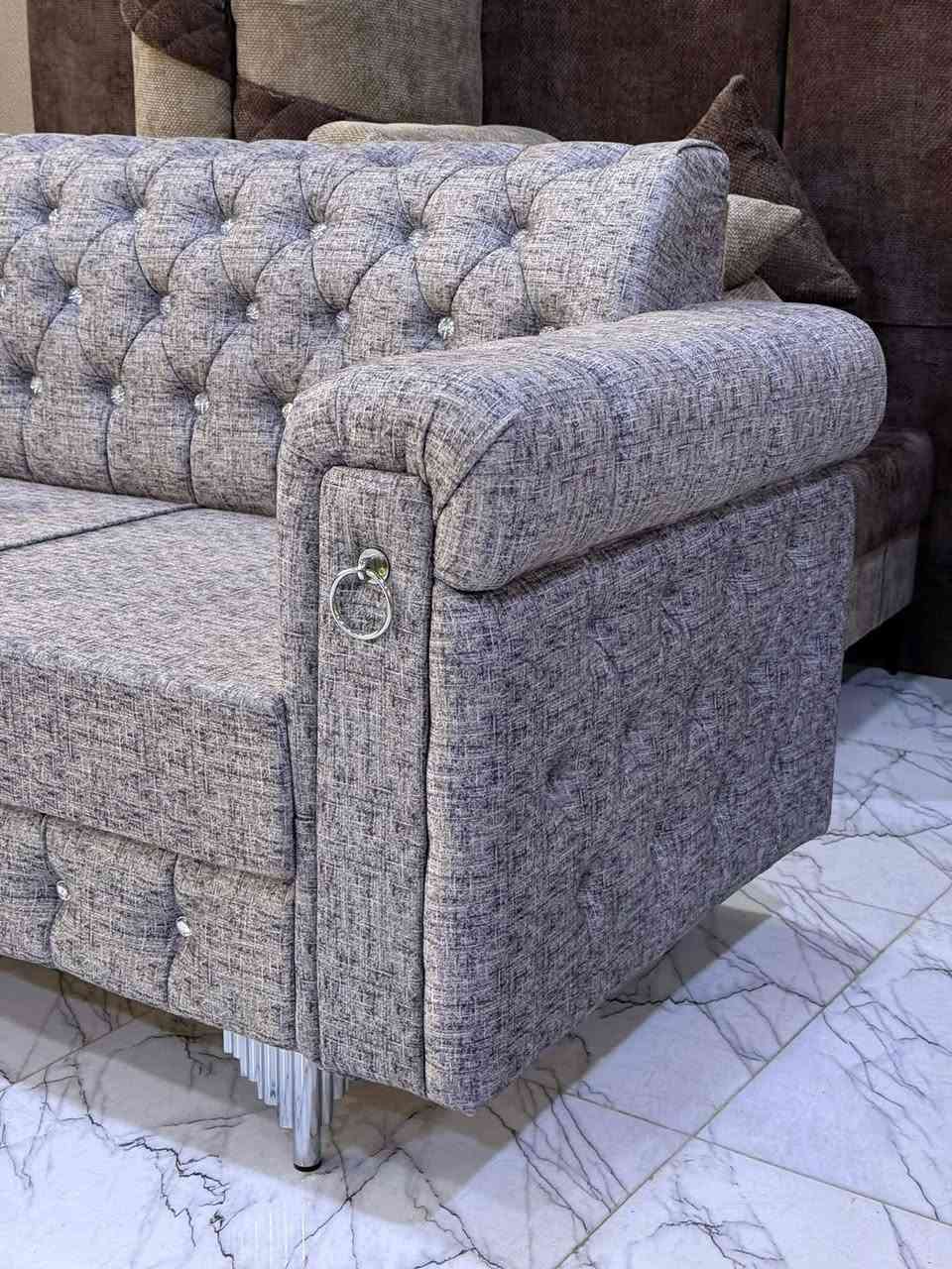 متوفر ديوانات شغل موصل جيد جدآ الخشب والاسفنج نوعية ممتازة. . . الاسعار ايظآ مناسبة جداً الشراي يتفظل خاص ويدلل... القياسات 7ونص


**إذا كنت صاحب هذا الإعلان وتريد حذفه لأي سبب، رجاءا أرسل رسالة إلى الدعم الفني**