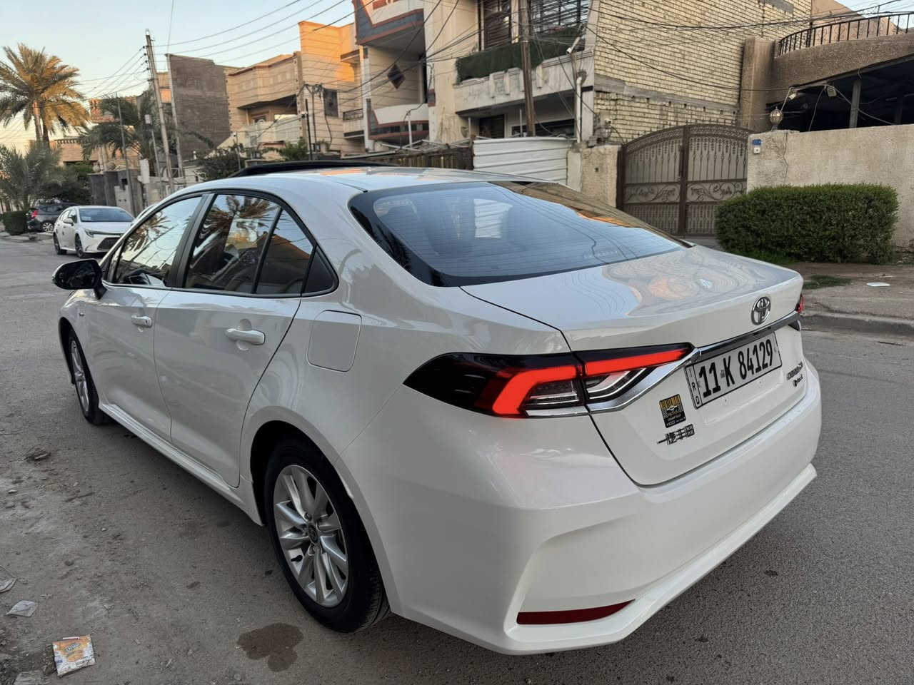 سلام عليكم
كورلا 2025 وارد صيني شكل الخليجي 
رقم بغداد  تحويل ثاني يوم
مواصفاتها معروفه
بصمه.  فتحه.  مانع تصدام.  رادار.  تحديد مسار.  مثبت سرعه.  تحكمات سترين كامله.   مودات قياده ايكو نورمال سبورت.  هاند بريك كهربائي.  اوتو هولد. 
ماشيه ١٣ الف 
((ربع الدعاميه الخلفيه صبغ ورصعتين وحده بالصندوق اصبع  + وحده بالحوض قدر شبر))
مكاني بغداد العامريه 
السعر 150$  وبيها مجال بسيط جدا
*********** محمد
