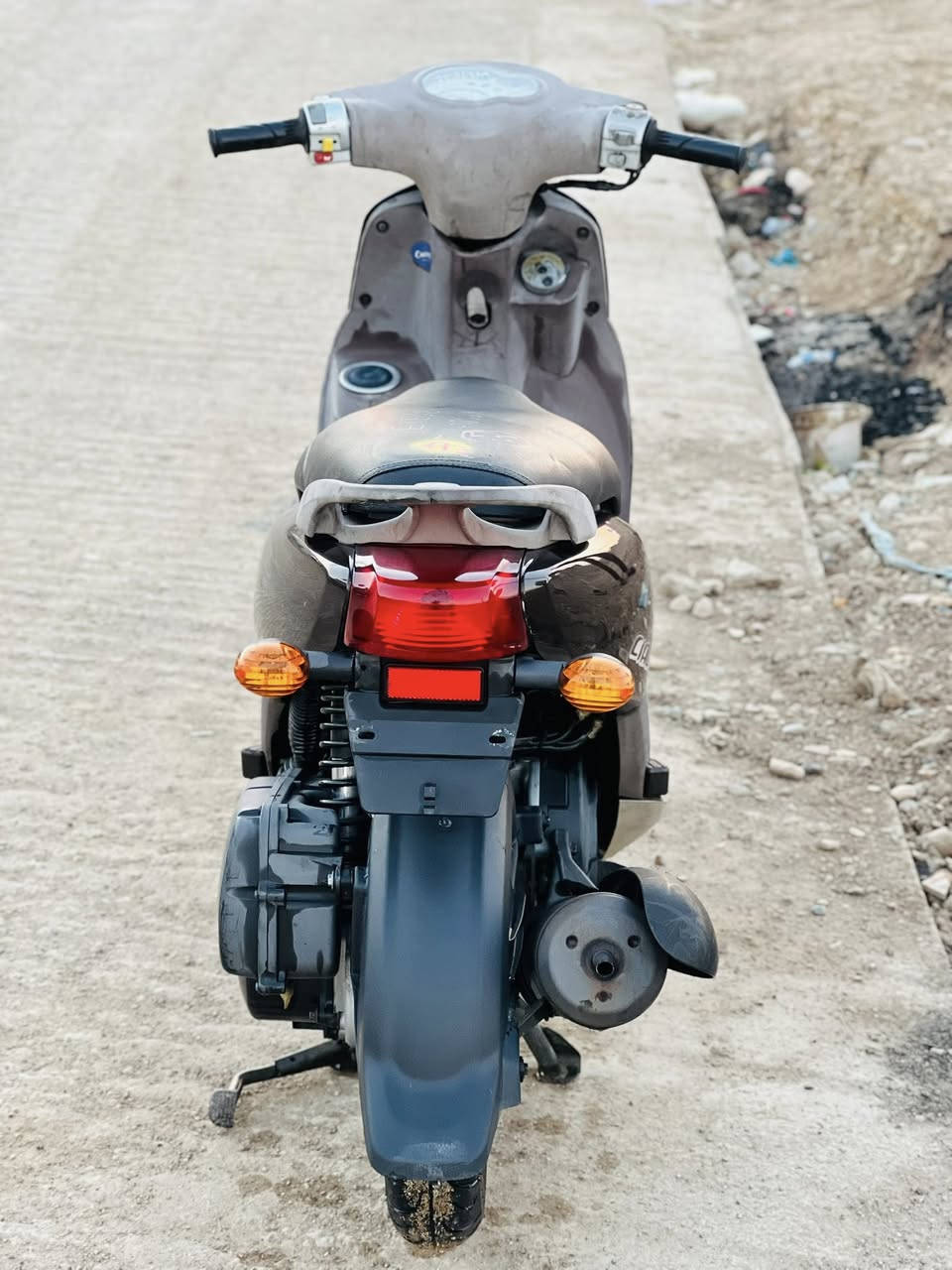 للبيع دراجه فله صارله شهر من طالع من رمبه مكفوله
‭0781 479 7367‬
