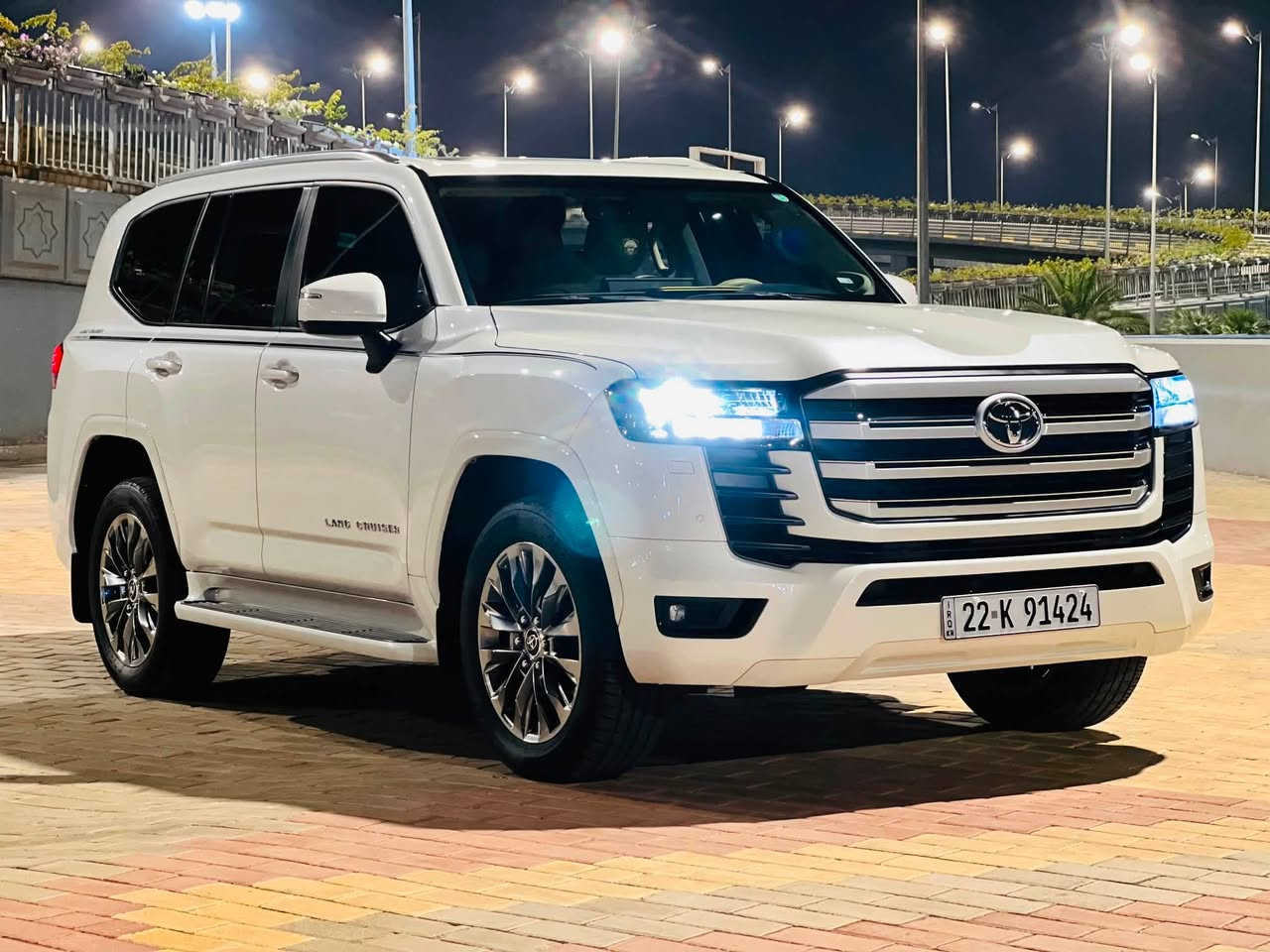 السلام عليكم
لاندكروز GXR

موديل 2024

تون توربو V6

فول مواصفات

شركة ساز بعده بالضمان

السياره فول مواصفات ومعروفه مواصفاته 3 شاشات

رادار تحديد مسار صندوق شفط

وبعد بيه هوايه مواصفات

السياره حلوه ونضيفه حيل ما شاء الله

ماشيه 41 الف

رقم اربيل وتضليل عليه رسمي

مكان السياره بالرمادي

للتواصل على الرقم فقط غير متواجد عالماسنجر

***********
