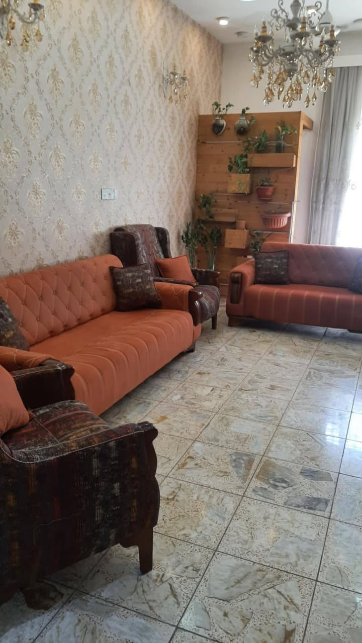 تخم ٧ مقاعد تركي درجة اولى يتحول سرير
المكان حي تونس


**إذا كنت صاحب هذا الإعلان وتريد حذفه لأي سبب، رجاءا أرسل رسالة إلى الدعم الفني**