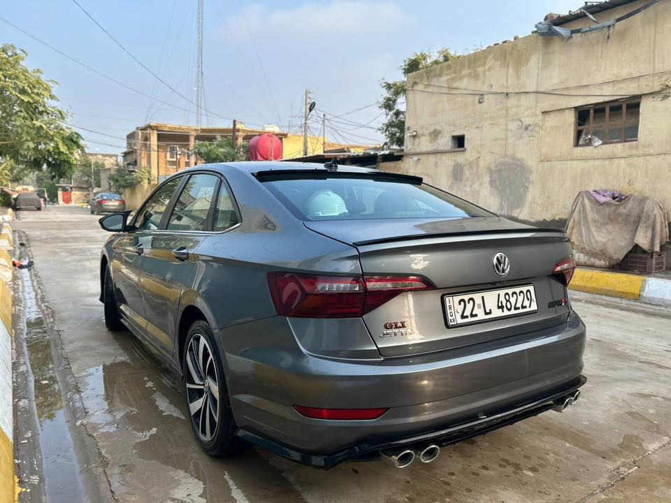 السلام عليكم جيتا موديل 2021 كير عادي بيع مراوس موصفات Sمعروفة مواصفات S المعروفة مراوس Byd

محرك 1400 توربو صاروخ 🔥🚀

كت كامل gli 

الضرر كلير عام من امريكا السياره بيها كم قطعة شركة صور ضرر موجودة 

محرك وگير ورادارات وكهربائيات كلها شغالة وبشرط وهزه وفحص وسنوية كله جديد 

مكان السيارة / موصل 

السعر : 120🔥🔥وبيها مجال بسيط 

رقم التلفون

***********
