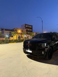 يوكن دينالي • بلاك ادشن • ٨ سلندر