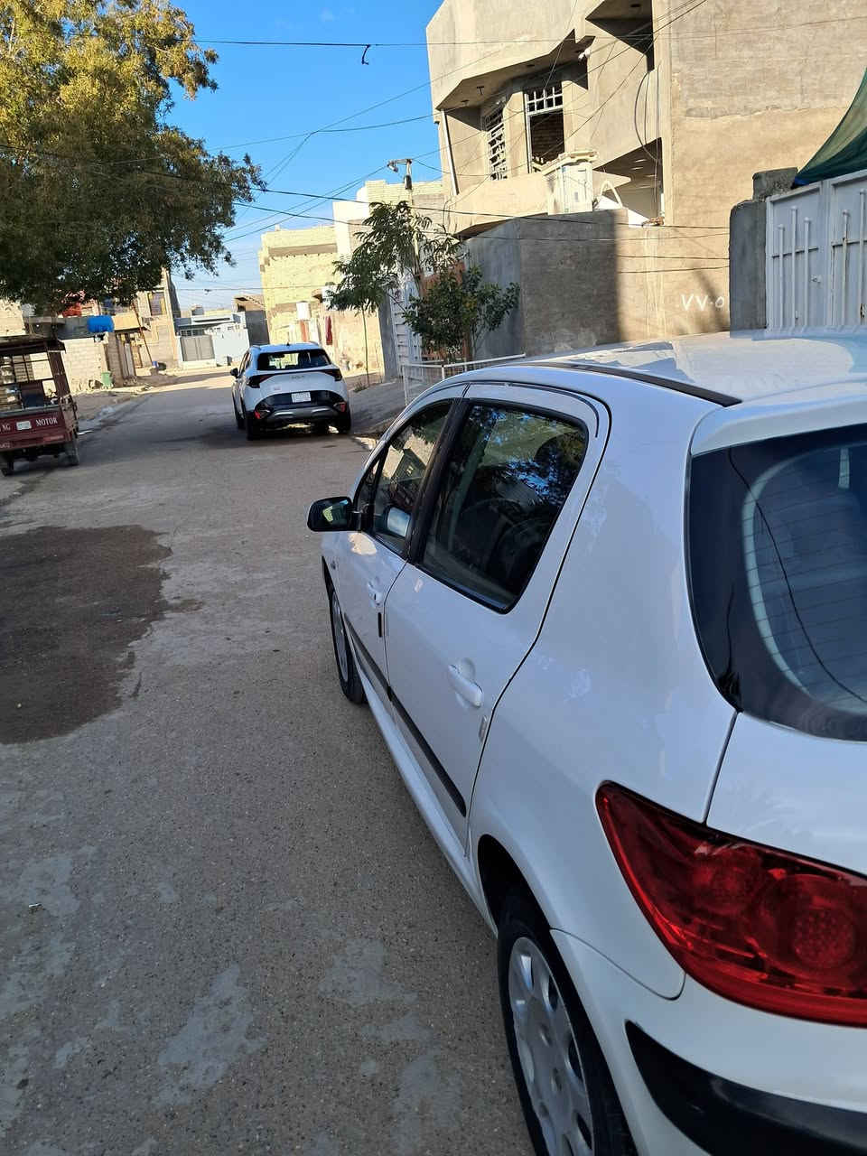 السلام عليكم بيجو 307 موديل 2006 رقم بغداد دولي السياره بأسمي السياره ع البلاد كير وكهربائيات ممتازه تدفئه وتبريد شغالات  كاميرا اماميه وكاميرا خلفيه  وشاشه ممتازه سياره جاهزه السعر 60
العنوان بغداد المحموديه 
الاتصال على الرقم  *********** بيه واتساب
