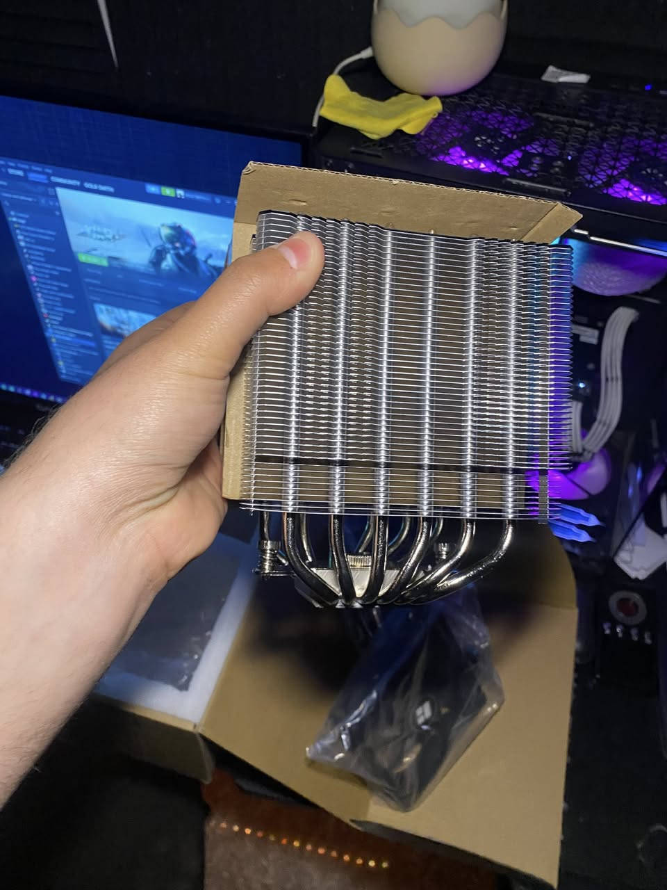 مبرد هوائي
مبرد راقي كلش مراوح شبه صامته اقوى من بعض المبردات  المائي واقتصادي بسحب الواطيه ويسويلك المعالج ثلج 🙂

سعره 55 الف 

مكاني بغداد


**إذا كنت صاحب هذا الإعلان وتريد حذفه لأي سبب، رجاءا أرسل رسالة إلى الدعم الفني**