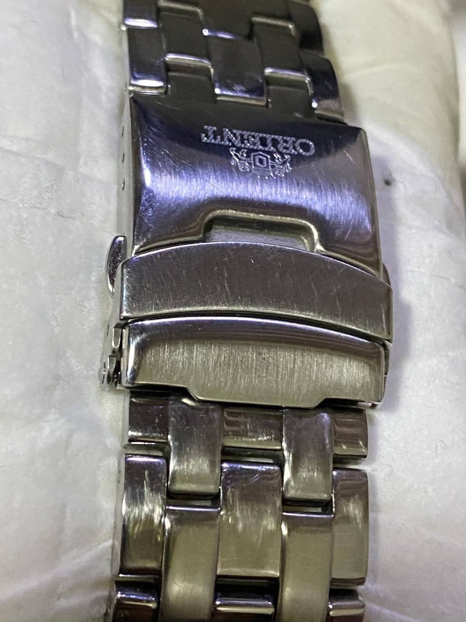 Orient Arena
ساعه اورينت ئارينا ياباني اصلي مستعمل  كامل مرفقات
ماكنه اوتوماتيك
كيج باور رسيف
قطر 40.7
قفل بحري
قلب مفتوح
سعر 290 الف
توصيل موجود


**إذا كنت صاحب هذا الإعلان وتريد حذفه لأي سبب، رجاءا أرسل رسالة إلى الدعم الفني**