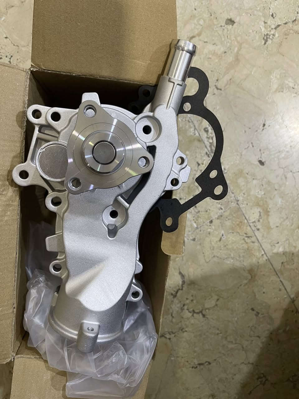 مضخة مياه AW6662، بديل أصلي ، لسيارات بويك إنكور (2013-2020)، وشيفروليه كروز (2011-2015)، وكروز ليميتد (2016)، وسونيك (2012-2020)، وتراكس (2013-2020).

قطعه جديدة للبيع

السعر 25 الف 
يوجد توصيل لجميع المحافظات


**إذا كنت صاحب هذا الإعلان وتريد حذفه لأي سبب، رجاءا أرسل رسالة إلى الدعم الفني**
