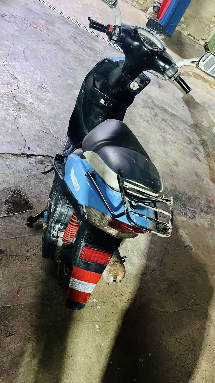 سلام عليكم ماكس عدله ماعايزه كلشي تاير امامي جديد لايتات جدد دراجة كامله مكمله دراجة 49 مفتوحة بس لاتبخير ولاتنقيص السعر400وبيه مجال قليل


**إذا كنت صاحب هذا الإعلان وتريد حذفه لأي سبب، رجاءا أرسل رسالة إلى الدعم الفني**