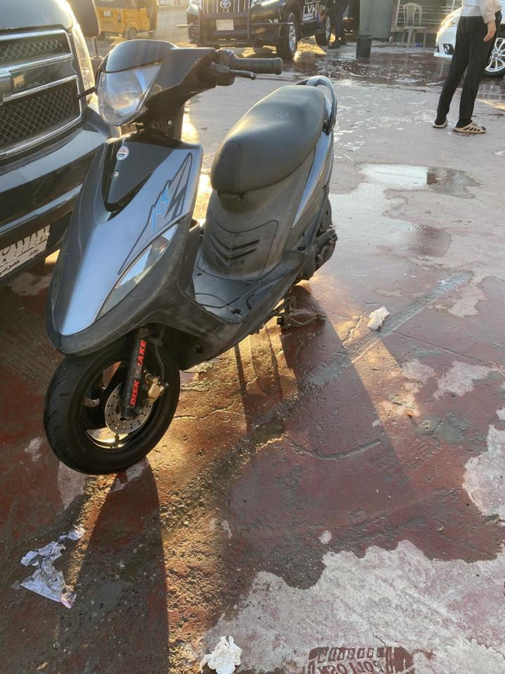 ماكس عدله للبيع أوراق كامله جاهزه مابيها نقصد كهربائيات شغاله مامفتوحه سلف وهندر شغال مكاني حي النصر 
*********** السعر 750 وبيها مجال
