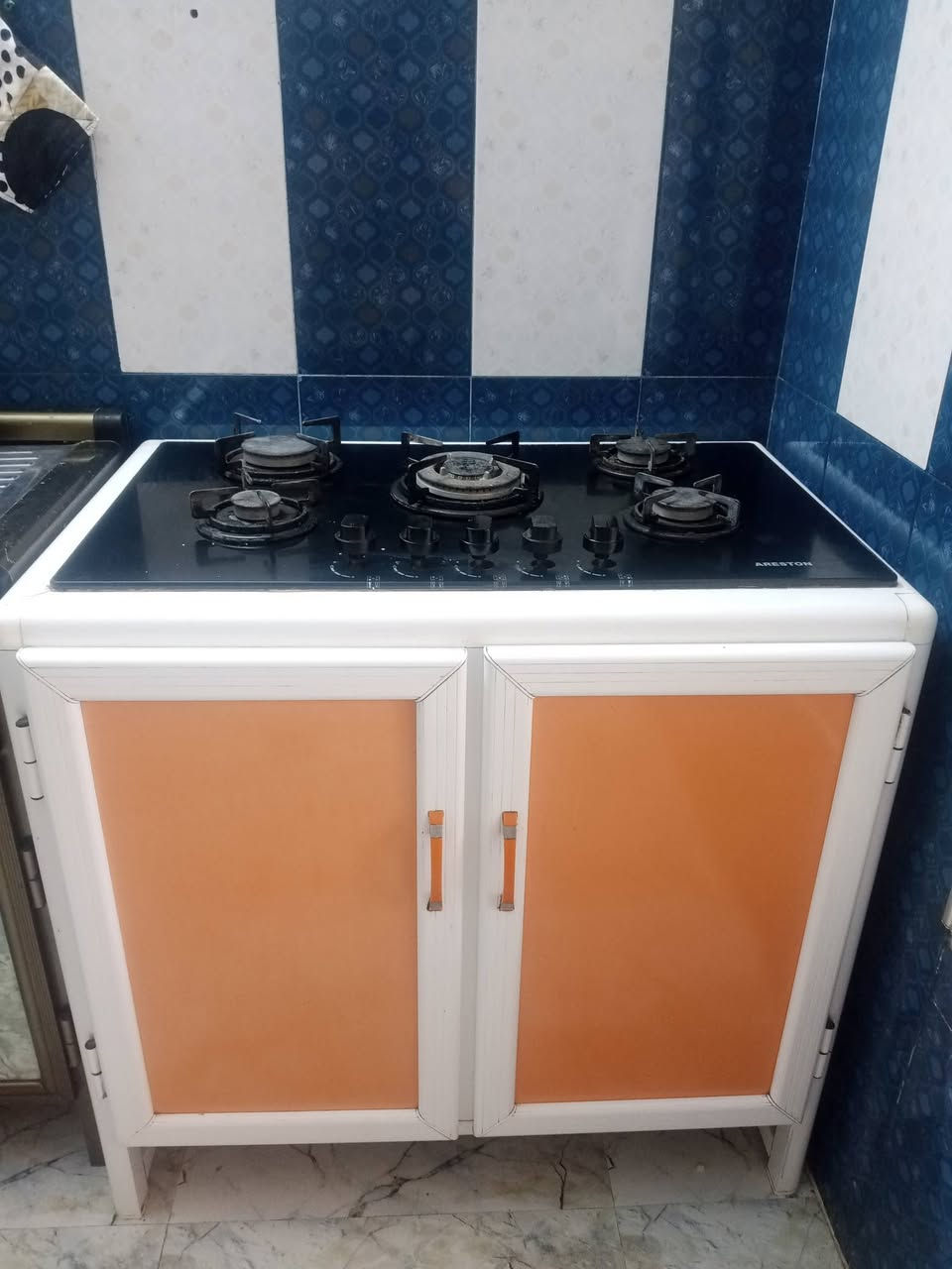 اغراض للبيع
طبلات جديدة وحدة كبيرة واربعة وسط السعر ١٥٠
براد شغال ماء حار وبارد السعر ٥٠
ساحبة فيها شمعات صغيرة مانعة للبعوض السعر ٢٥
طباخ منضدي شغال مع كاونتر بابين السعر ١٠٠


**إذا كنت صاحب هذا الإعلان وتريد حذفه لأي سبب، رجاءا أرسل رسالة إلى الدعم الفني**