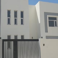 مجمع السلام • ٢٠٠م • ٣ غرف