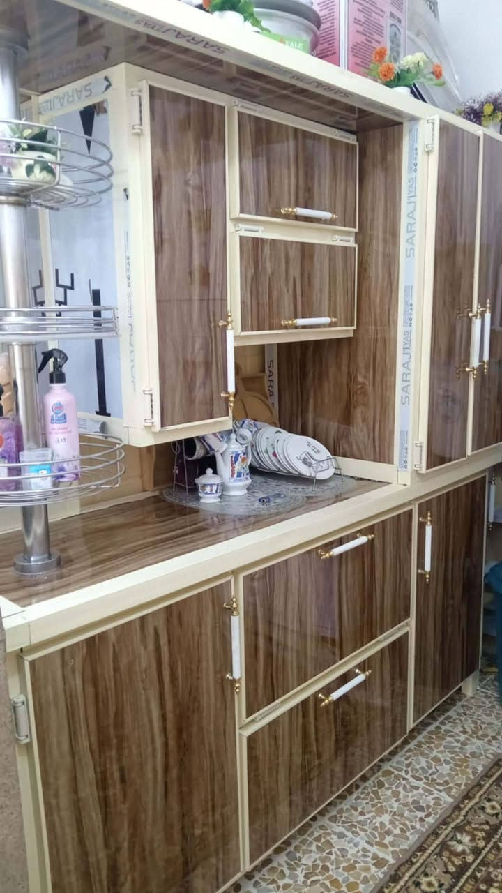 كاونتر للبيع السنك بي شويه فطر والباب هاذا المأشر عليه السعر ب 350 وبي مجال مكان اصلاح الزراعي تواصل ***********
