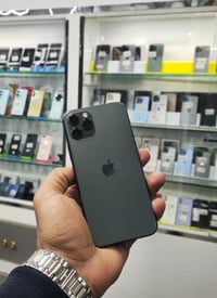 آيفون ١١ برو • ٦٤ • بطارية ٩٢%
